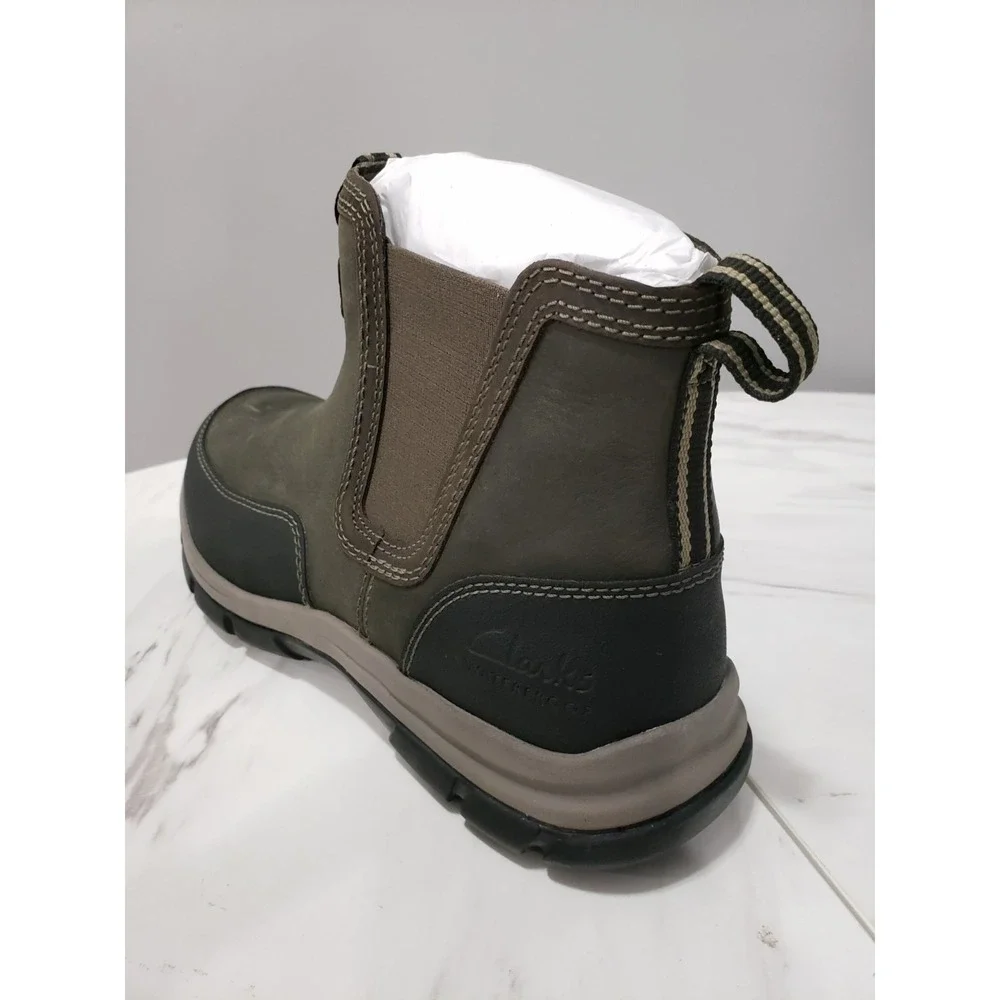 NEW NO BOX SIZE 8.5 Clarks Walpath Easy Men's Boots TAUPE LEATHER
